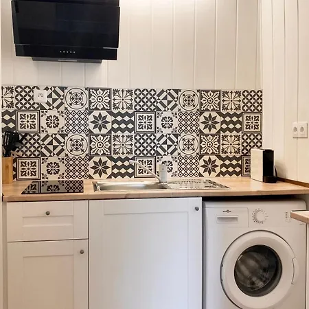 Chaleureuse Echappee : Commodites, Calme, Confort Apartman *