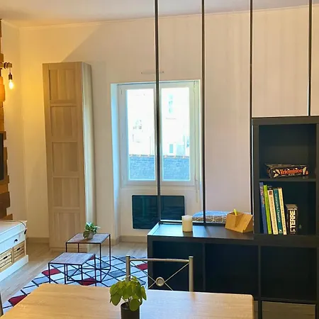 Апартаменти Chaleureuse Echappee : Commodites, Calme, Confort Анже