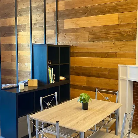 Chaleureuse échappée : Commodités, Calme, Confort Apartamento Angers